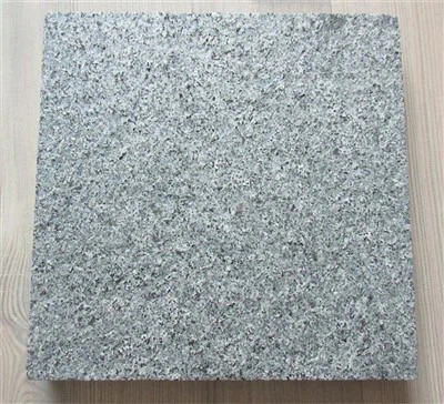 Tamno sivi granit